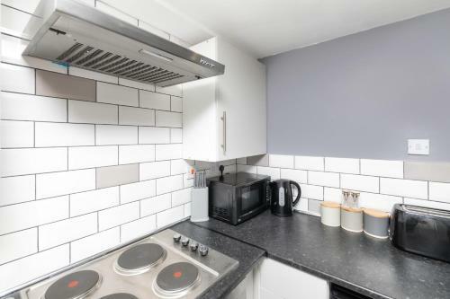 Westbourne Central Studio Apartments