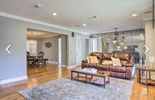 Spacious 5 Bedroom