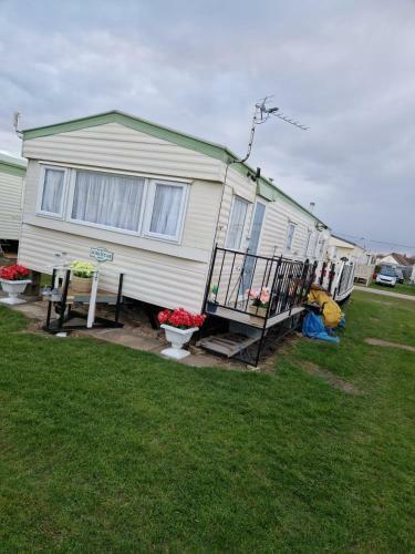 10 Berth Caravan Skegness Ingoldmells 204 Sealands