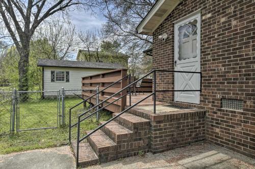Updated Raleigh Home With Deck Family Friendly