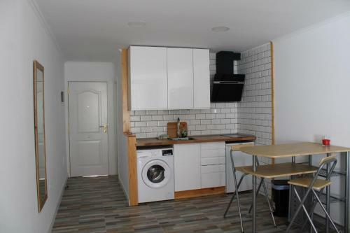 Cozy Apartment In Residential Complex With Pool