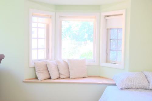 4 Bedrooms One Level House, Ev Outlet