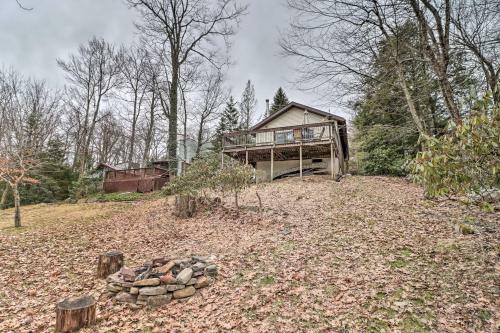Lake Harmony Abode With Deck And Grill - Walk To Lake!