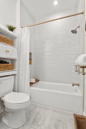 Apartamento Elegant 1 Bedroom Unit In University
