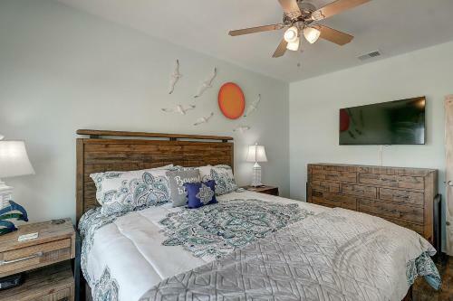 Agarita Shores