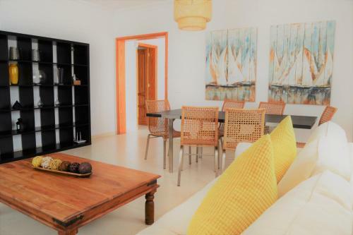 Gran Villa Famara Puerto Del Carmen