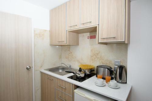Paul Marie Hotel Apartments