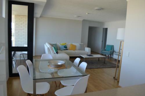 Burgess @ Kings Beach Apartments