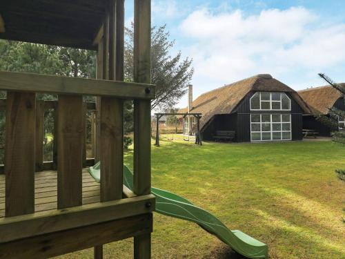 Five-bedroom Holiday Home In Bl�vand 24