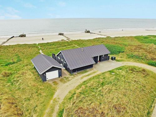 Holiday Home Lille Strandvej