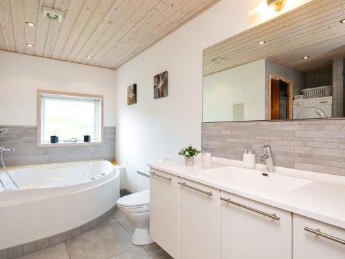 Holiday Home Midtbyvej