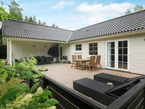Holiday Home Ved Heksebjerg