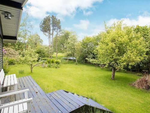 Holiday Home Dronningm�lle VI