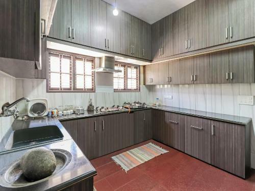 Big Private Villa In Chikmagalur