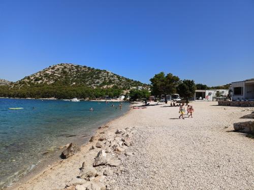 Buqez Resort, Vila 51