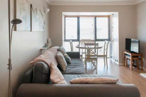Stunning 2 Bedroom Apartment In Central Dublin
