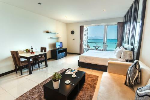 Apartamento Costa Beach Luxury Hotel