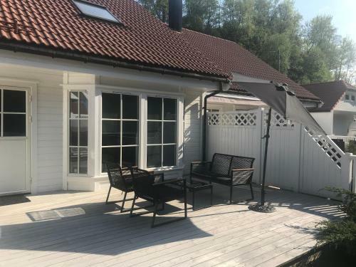 Nice Chalet Between Fiords And Lakes