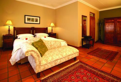 Matisses Apartments