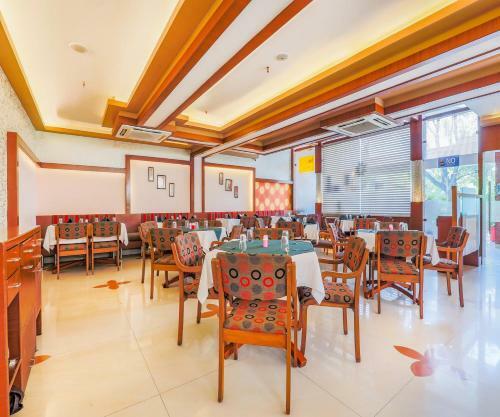 Hotel Amrit Residency
