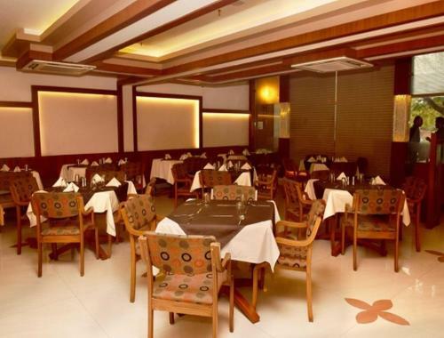 Hotel Amrit Residency