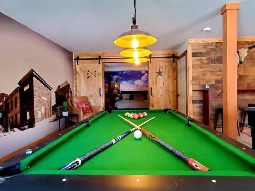 Le Western : Spa L Sauna L Bar L Billlard