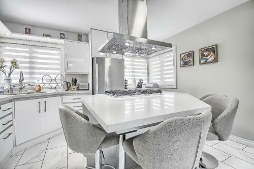 Best Vacation Home Toronto Central