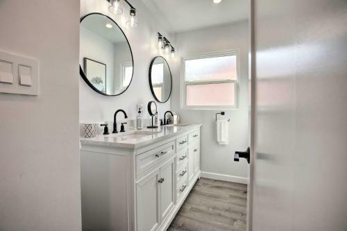 Charming San Diego Apartment - Walk To Bay!