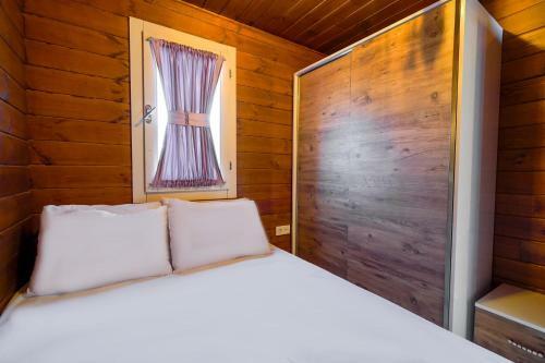 Pleasant Bungalow Flat Shared Pool Surrounded By Nature In Demre, Antalya