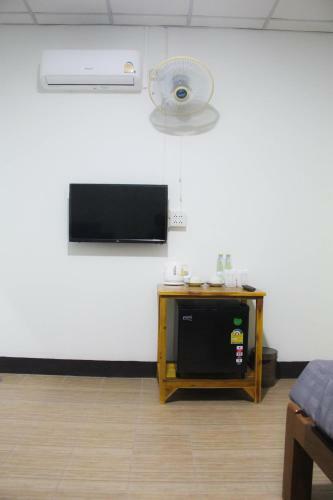Chang Apartment