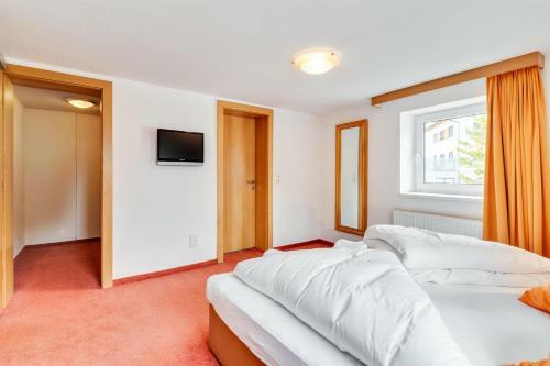 Hostal Chalet Martin