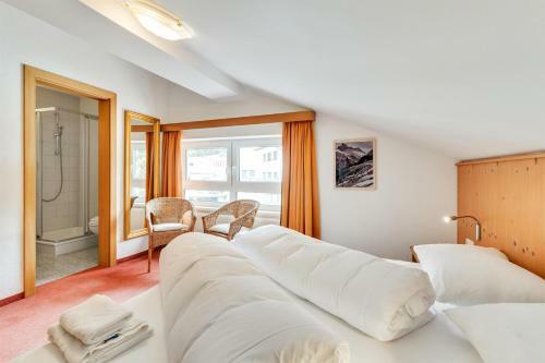 Hostal Chalet Martin