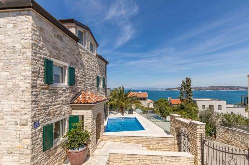 Villa Milena With Pool And Sea View