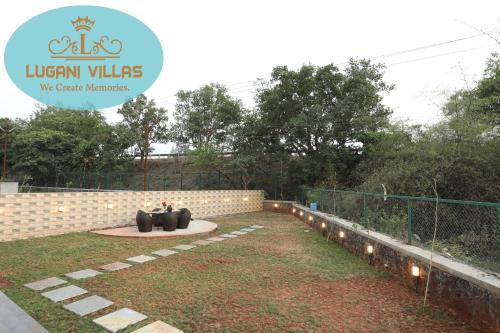 Lugani's - Bitcoin Villa B6