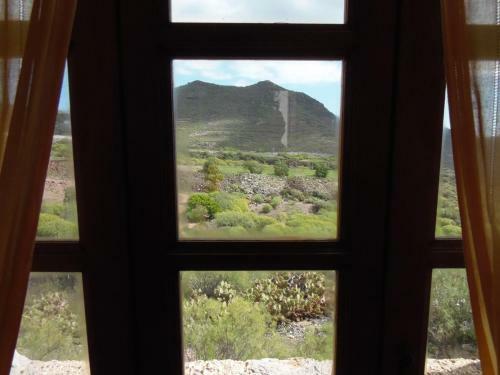 Hostal El Cerro De La Luna