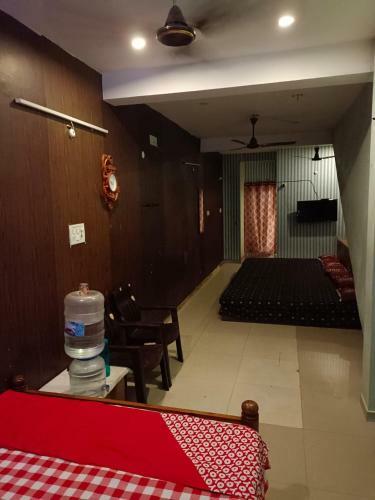 Hostal Mg Residency