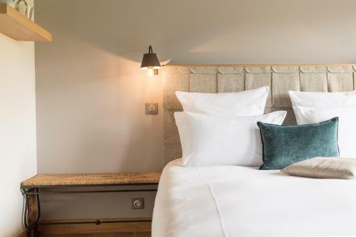 Hostal Maisons D'h�tes - Domaine Le Coq Enchant�