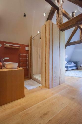 Hostal Maisons D'h�tes - Domaine Le Coq Enchant�