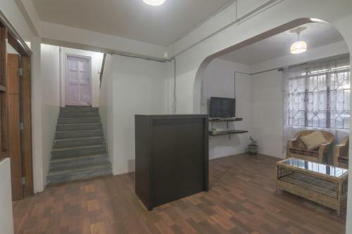 Hotel Oyo 29541 Seven Triap