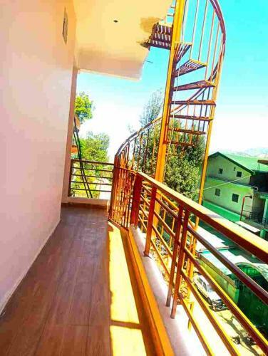 Kanha Home Stay