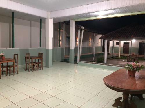 Apartamento Soure Hotel