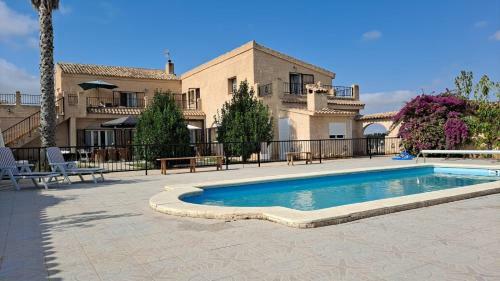 Immaculate 6-bed House In Jumilla