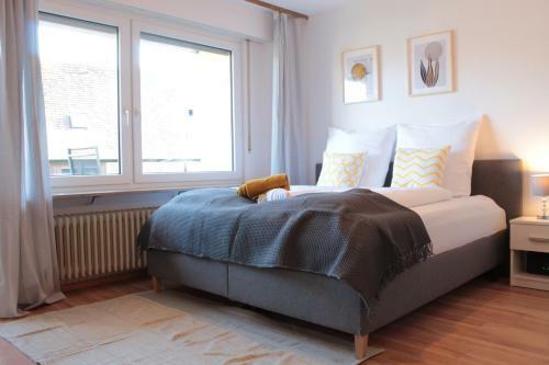 Apartamento Zentral. Stylisch. Balkon & Parkplatz. Netflix
