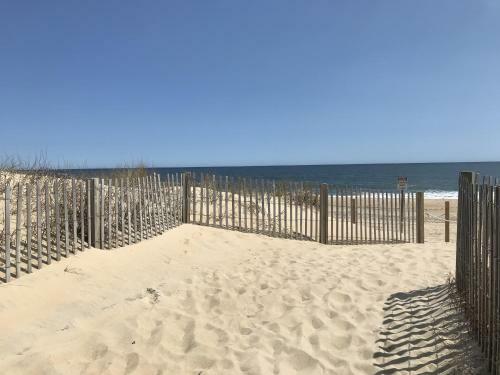 Golden Sands 1107