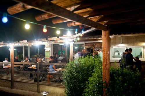 Camping Les Routes De Provence