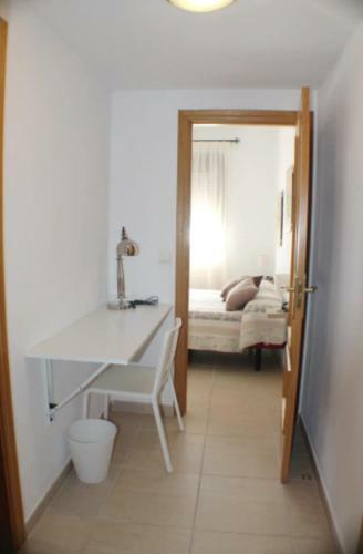 Encantador Apartamento Con Piscina, Wifi Y Parking