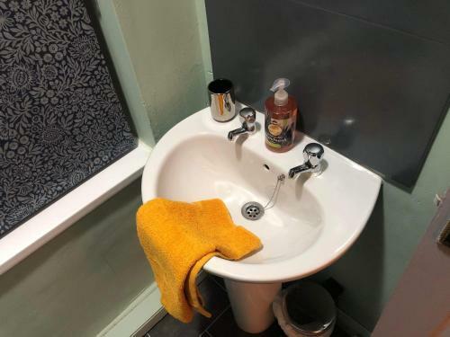 Cosy Keppel House - 2 Bed Beautiful Attractions