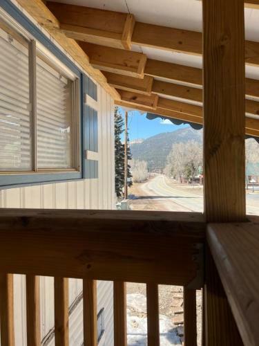 Mountain View Lodge