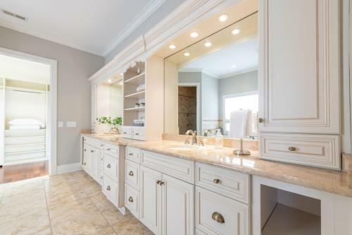 Nautical Ridge By Stay Lake Norman