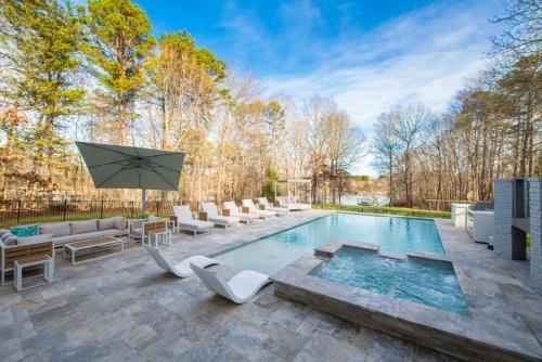 Bridle Path Lane By Stay Lake Norman
